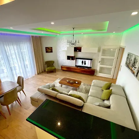Queen's Luxury Tirana