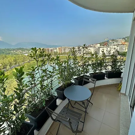 Queen's Luxury Appartement Tirana