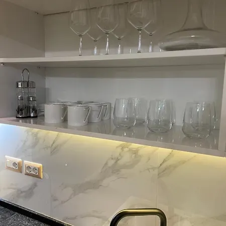 Apartman Queen's Luxury Tirana