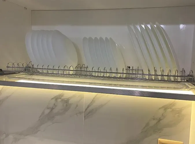 아파트 Queen's Luxury